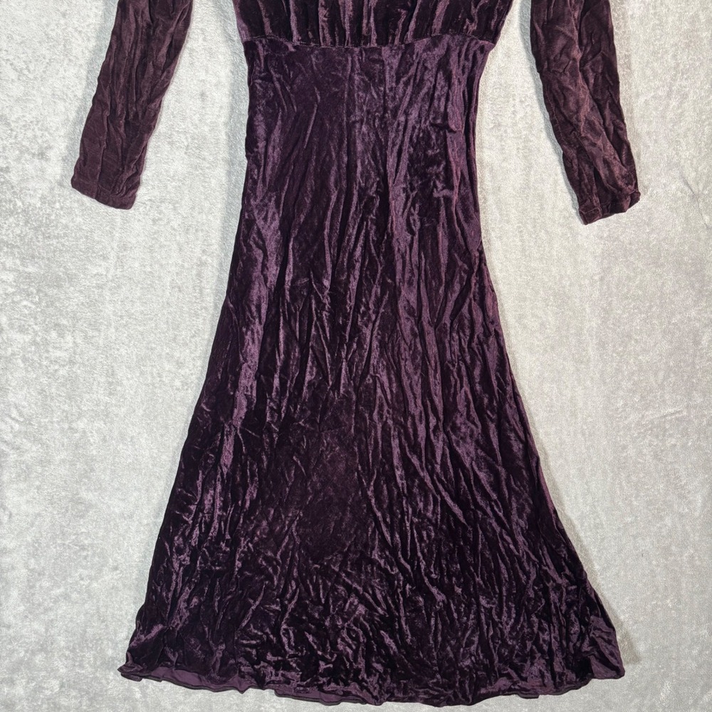 Vntg Nostalgia Plum Purple Velvet Embroidered Maxi Dress Fits M Y2K Goth‎ Grunge - Picture 8 of 13
